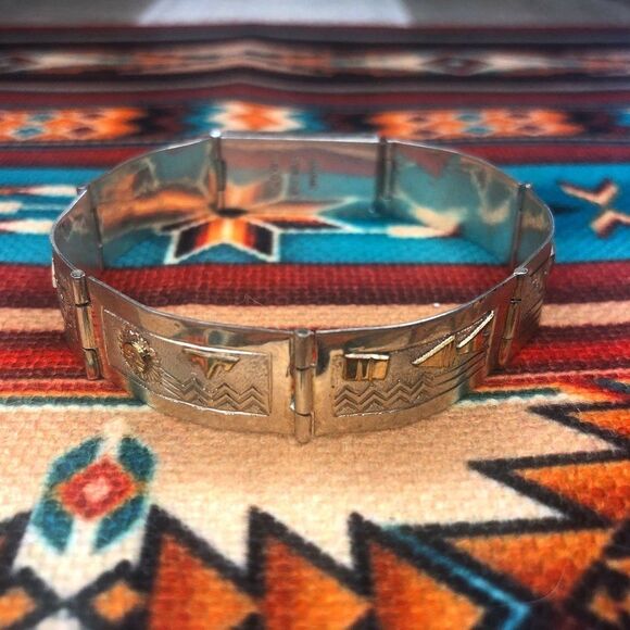 Sterling and 12K G.F. Link Bracelet artist signed "A. Manrianc", Native American - Picture 1 of 5